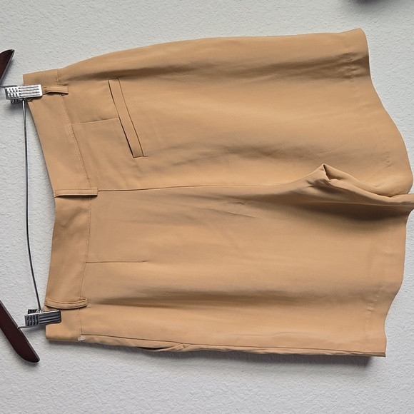 Lita By CIARA Classic Timeless Minimalist Women's Tailored High Waist Tan Shorts - Picture 5 of 12